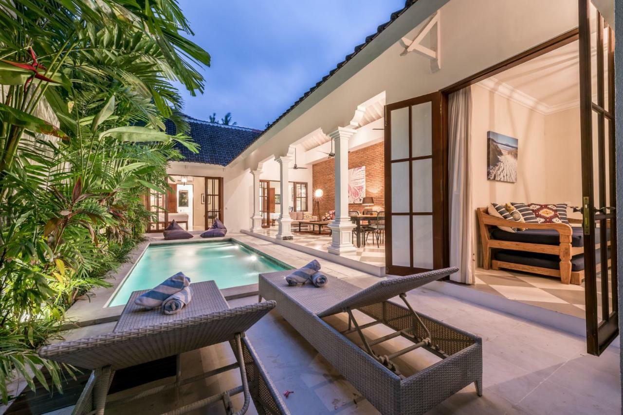 Villa Kilau Seminyak Esterno foto